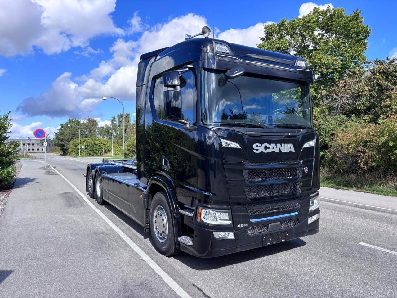 Scania R 450E B6x2*4NB 450 kW/535 kWh Hooklift NEW!