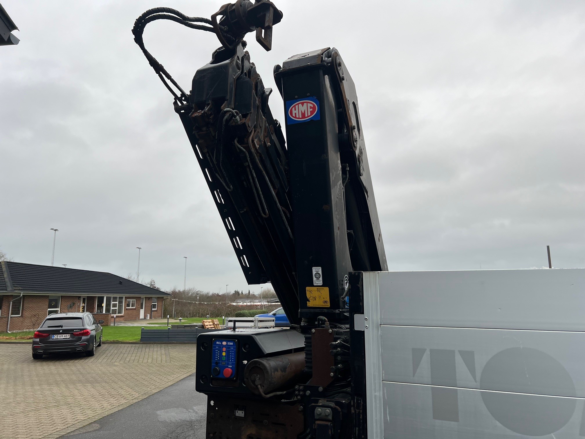 Mercedes 2540 HMF 2120 K5 kran