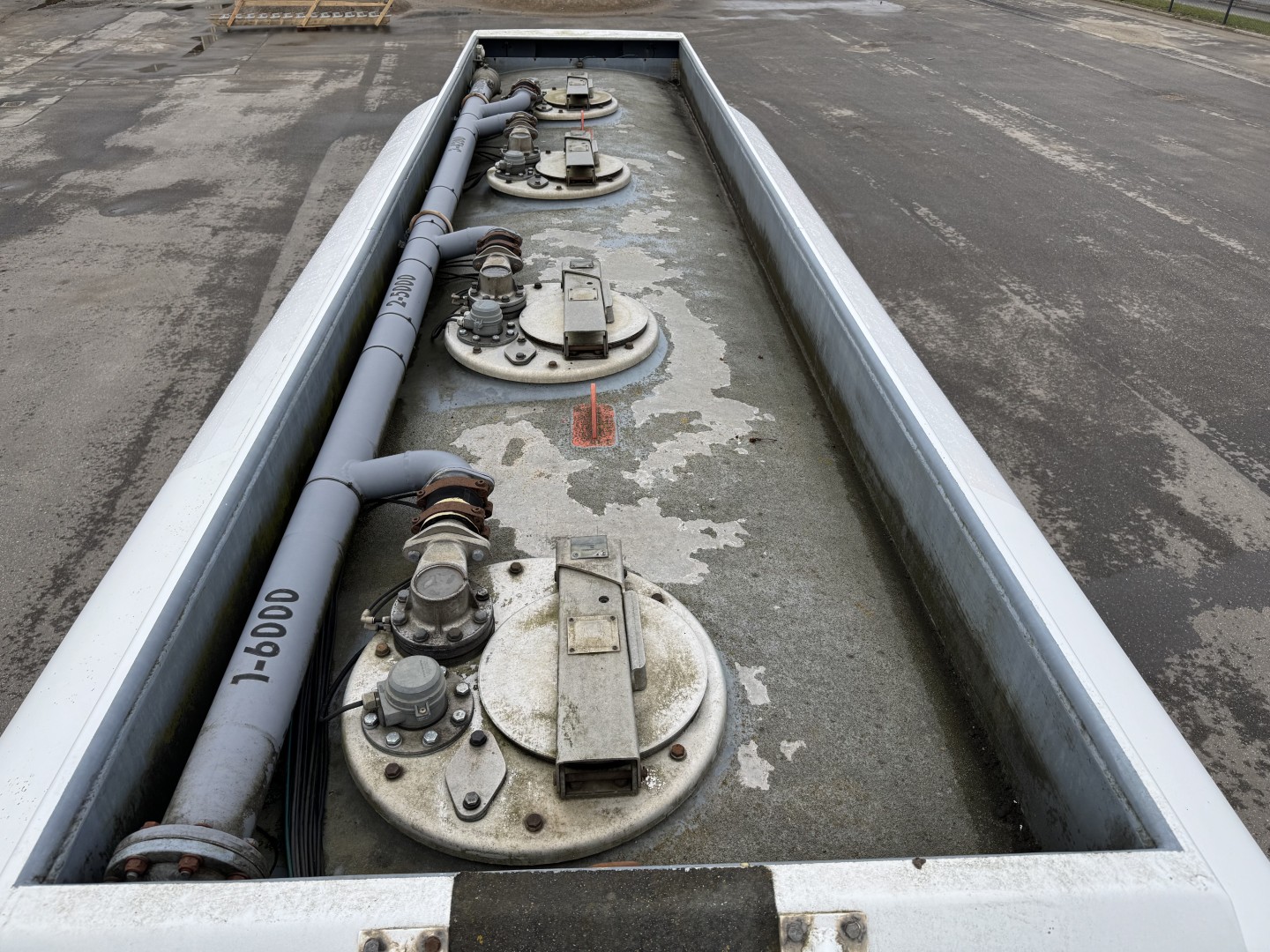 HMK Bilcon TP-200 2 akslet 22000 L ADR tank 4 Rum