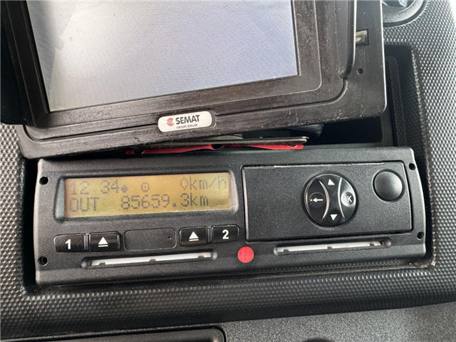 Renault D 7.5 180 4x2 Semat/Techno AZIMUT 8 m3 Skraldebil