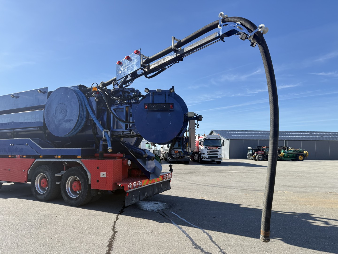 Mercedes Actros 4151 8x8 V8 Hvidtved Larsen RECycler 410