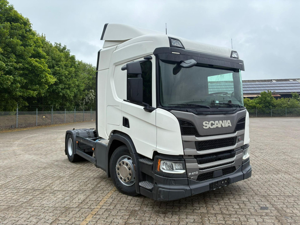 Scania P 410 A4x2NA