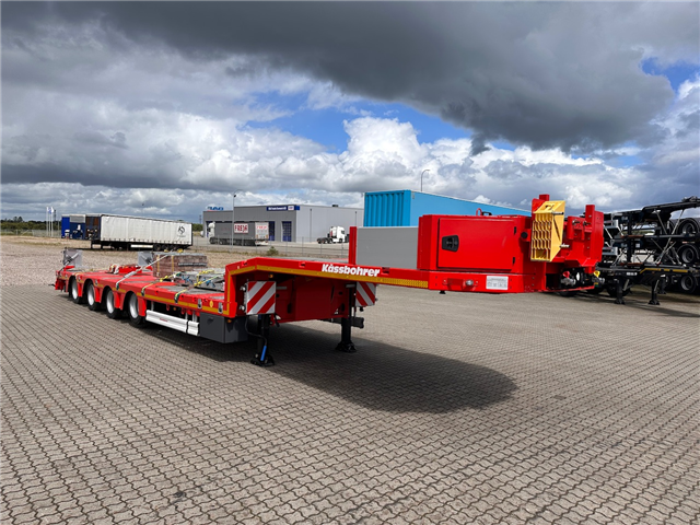 Kässbohrer SLA J4, udtrækkelig Maskintrailer