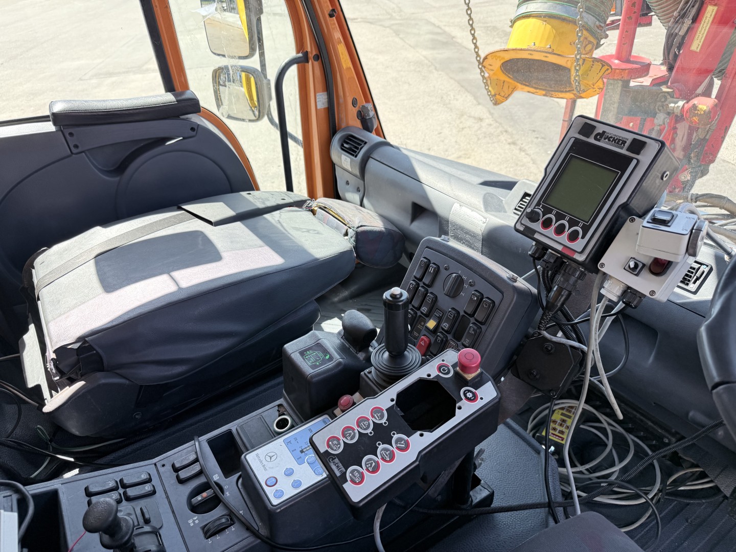 Unimog U500 4x4 / Dücker Tip / Sug / Slagleklipper