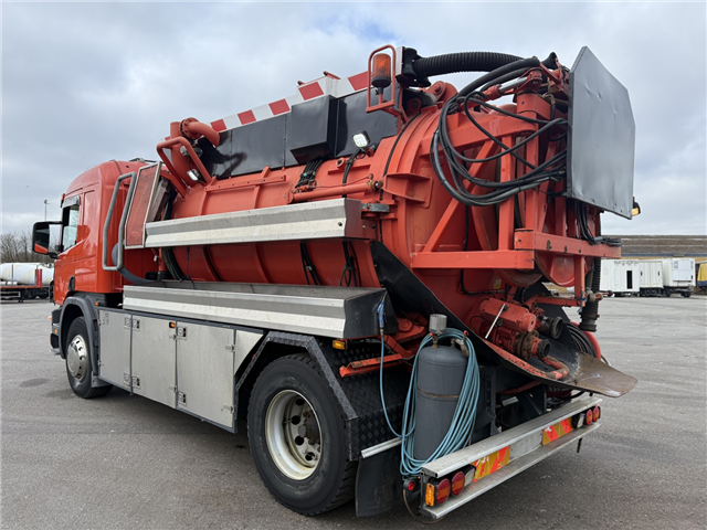 Scania P94/260 4x2 NZ SLS590 Kombi 8.400 l.