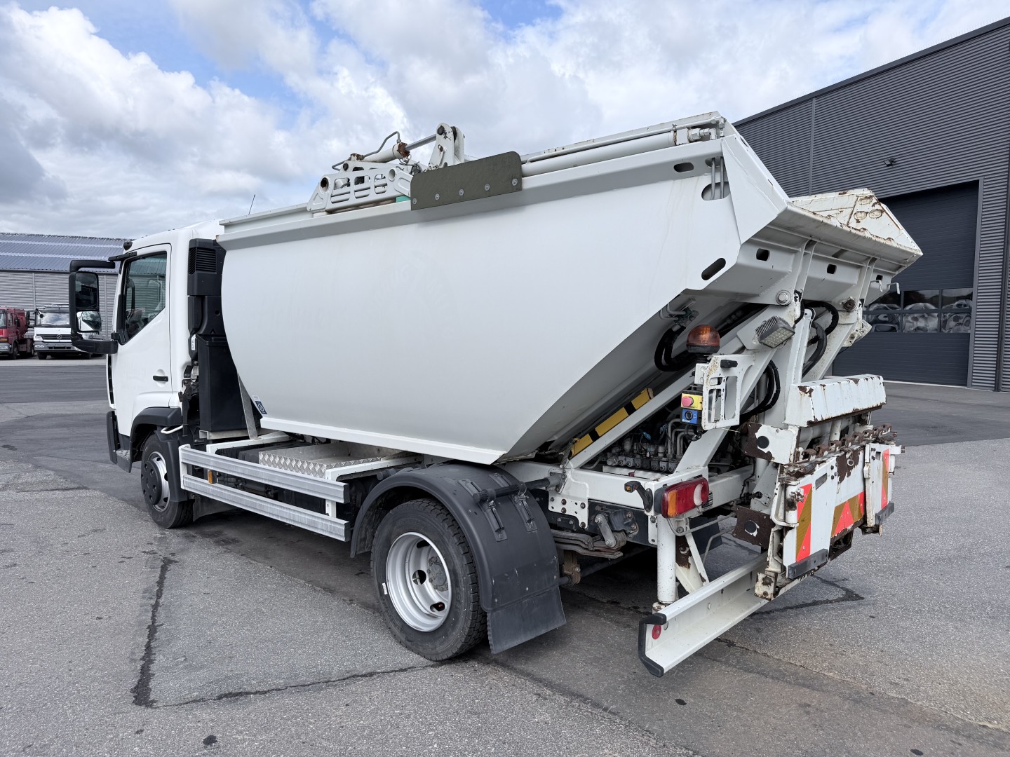 Renault D 7.5 180 4x2 Semat/Techno AZIMUT 8 m3 Skraldebil