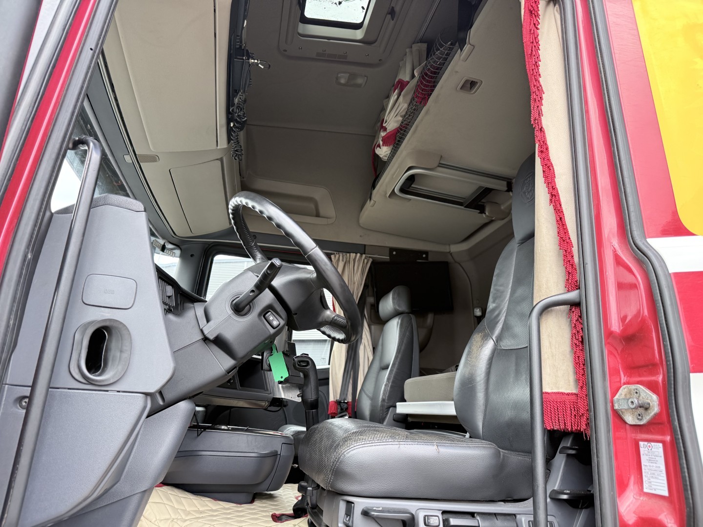 Scania R580 8x4*4 Kesla 21127 Skovbil