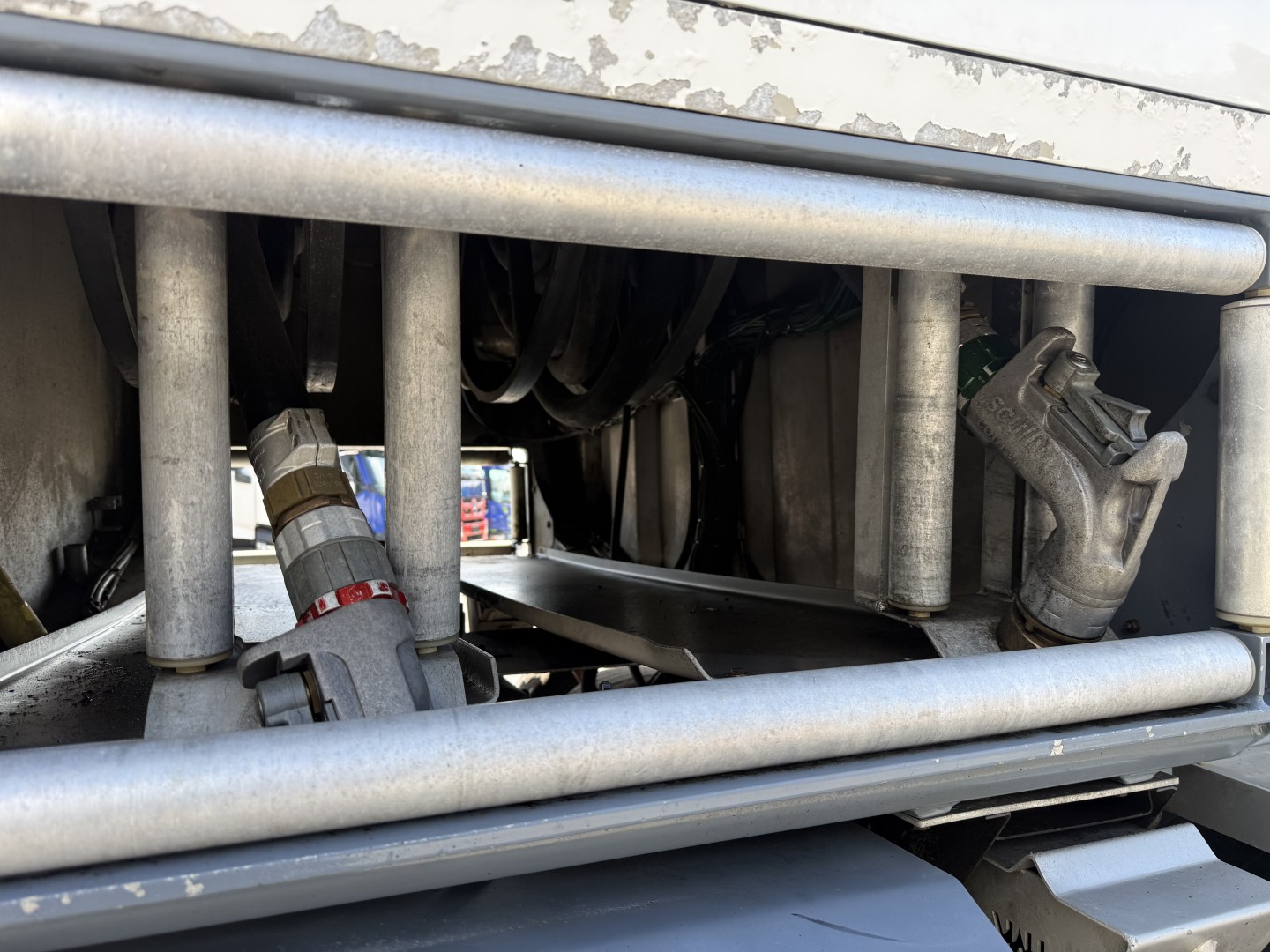 Volvo FM440 8x2*6 24.000 l. ADR Tank