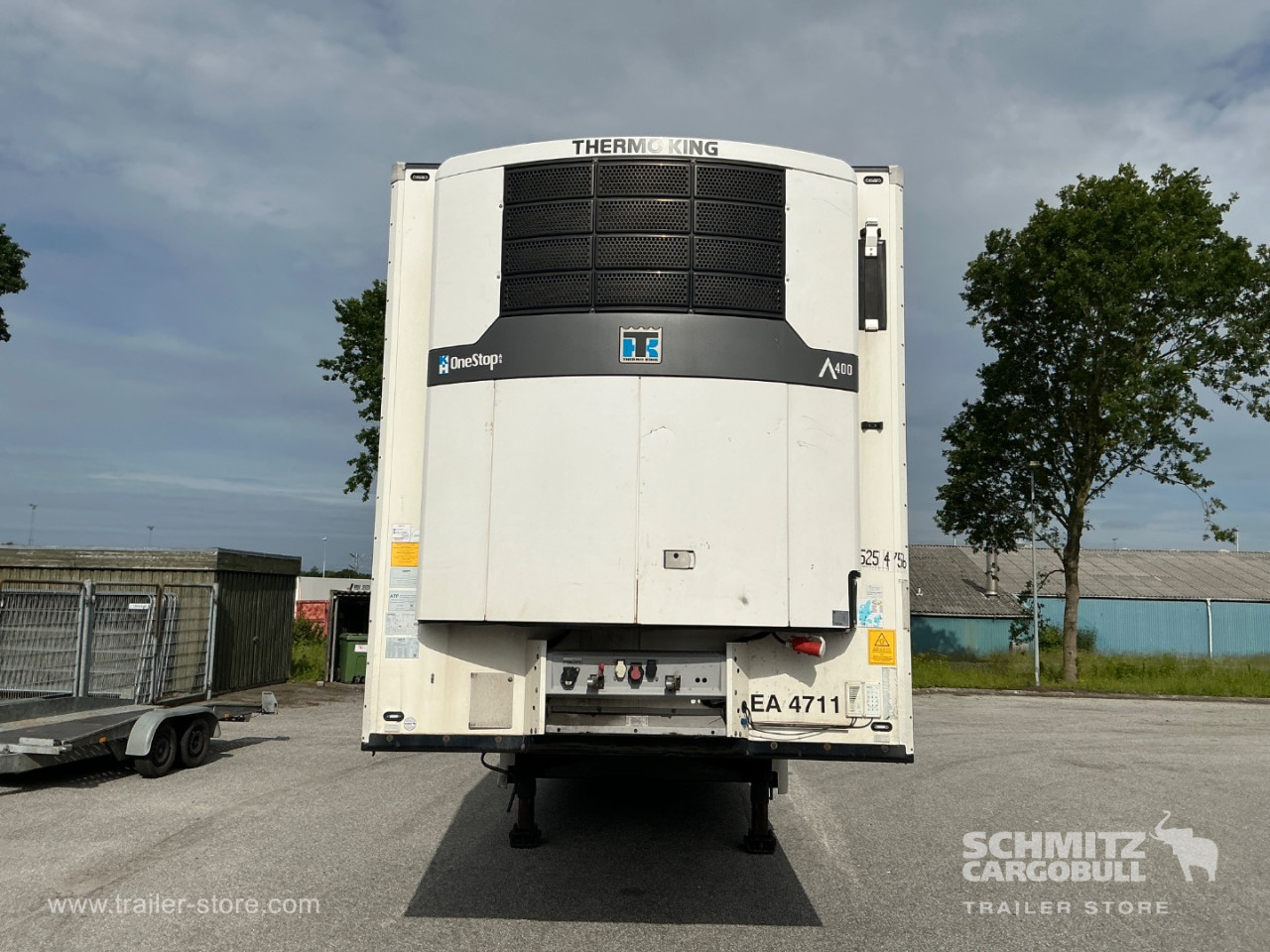 Schmitz Semi Reefer Meat hanging system
