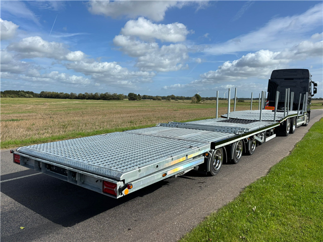 Renault Trucks T520 6x2 - Autotransporter med kærre