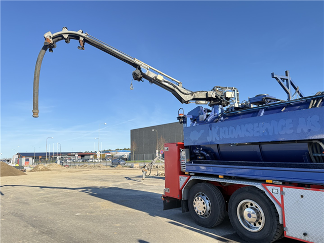 Mercedes Econic 2633 6x2*4 Hvidtved Larsen SLP309 Euro 5