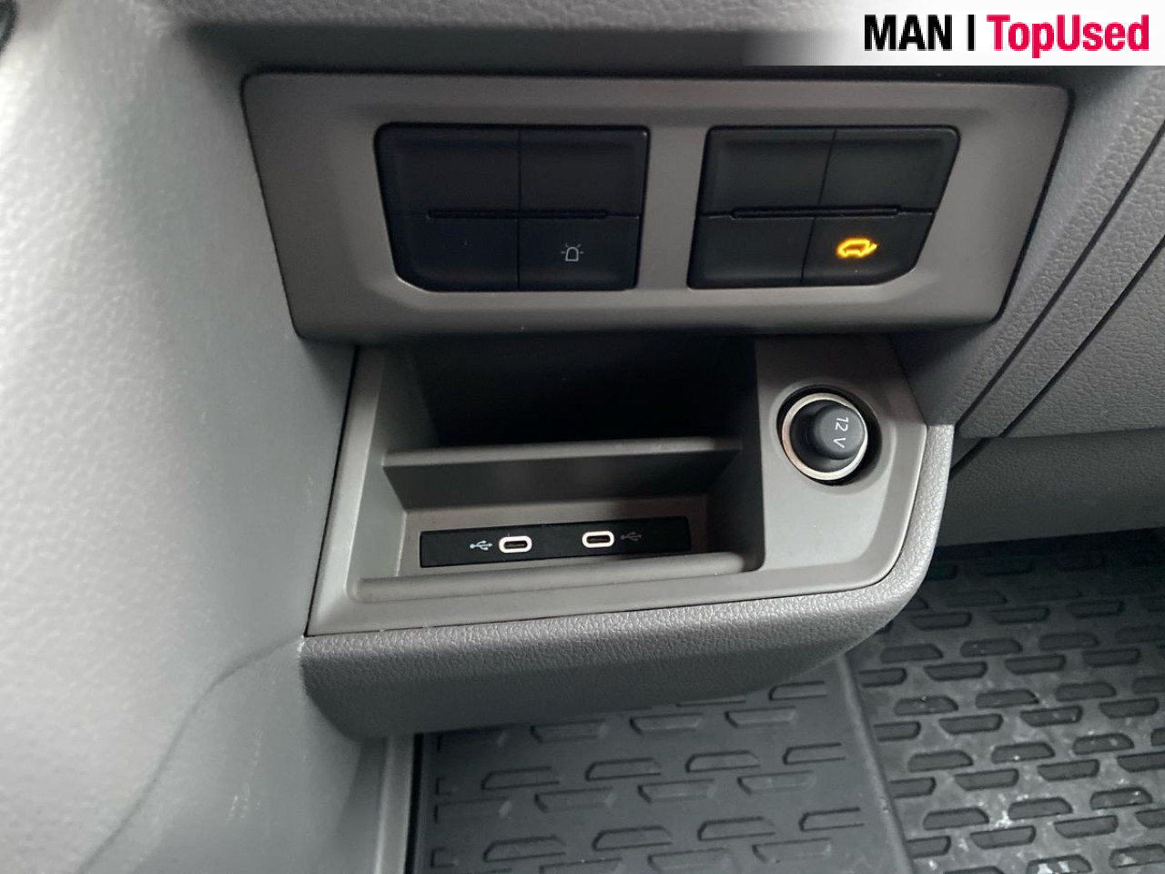 MAN TGE 3.180 4X2F SB