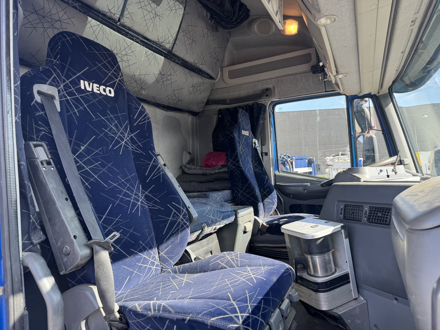 Iveco Stralis AS440S45TX 6x2 Euro 5